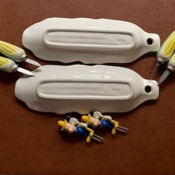 VINTAGE Made in Japan Corn on the Cob Serving Dishes & Skewers, Set of 2 - Picture 4 of 7